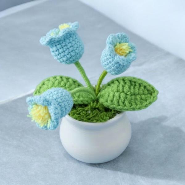 1pc Handmade Potted Lilly ~ Blue