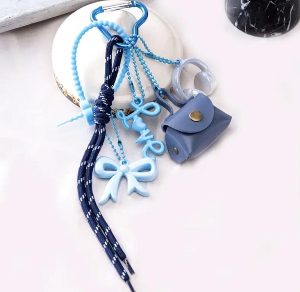 2D Stylish Woven Mini Purse Keychain ~ Blue