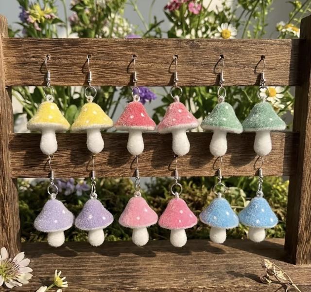 1 Pair Stylish Mushroom 🍄 Earrings 