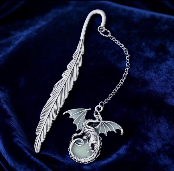 1pc Metal Dragon Bookmark 