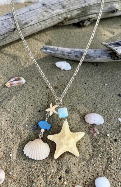 1pc Charming Ocean 🌊 Inspired Necklace 