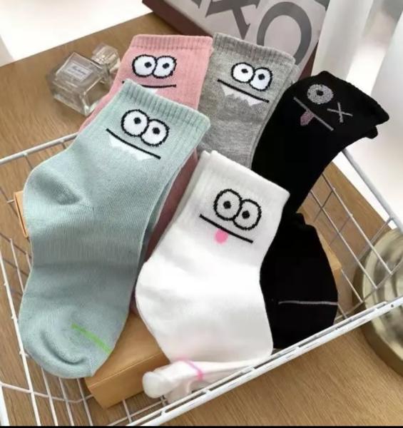 5 Pairs Woman’s Expression 👀 Socks 