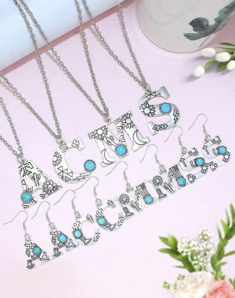 1pc Western Turquoise Initial Necklace 