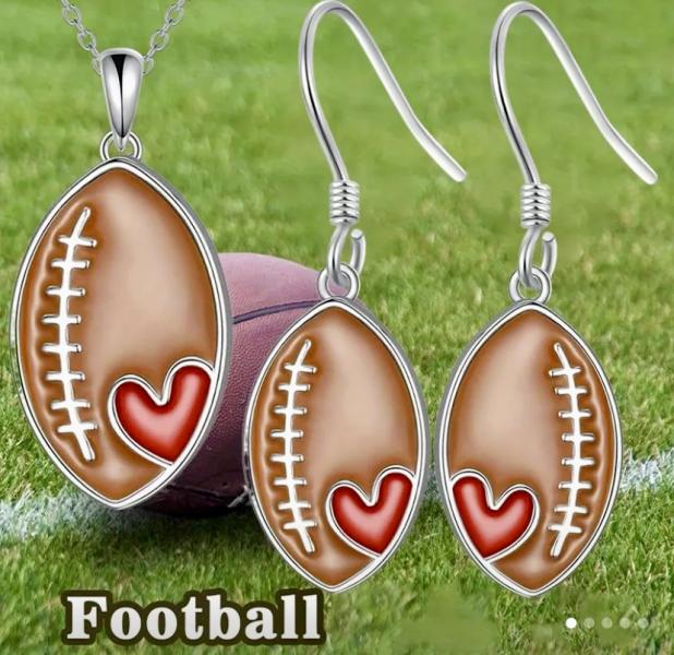 3pcs Football 🏈 Themed Jewelry Set 