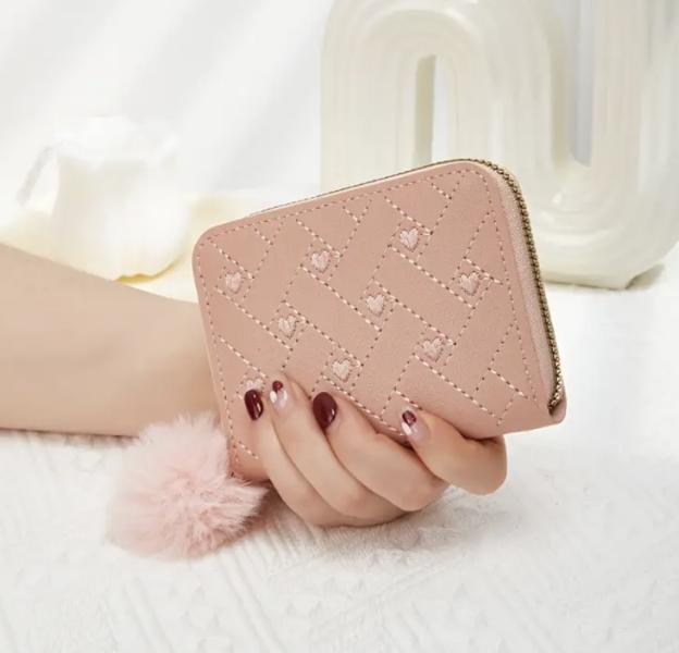 1pc Embroidery Pink Heart 🩷 Wallet