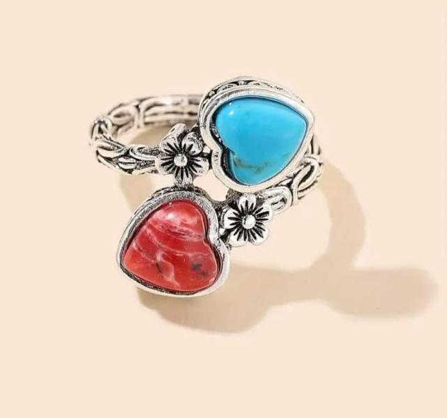 1pc Retro Love Heart Charm Ring Size 10