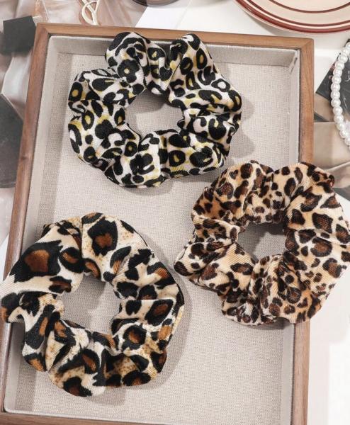 3pcs Leopard Print Hair Scrunches 