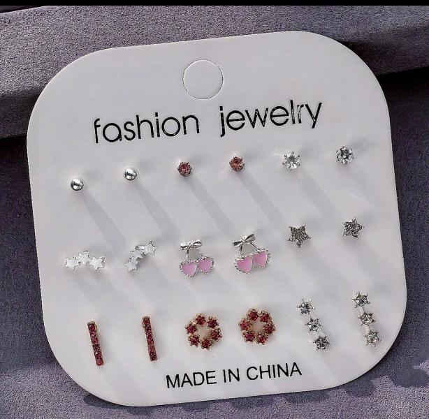 9 Pairs Rhinestone Stud Earrings 