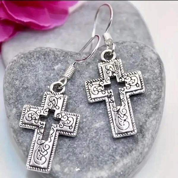 1 Pair Vintage Hollow Cross Pendant Earrings 