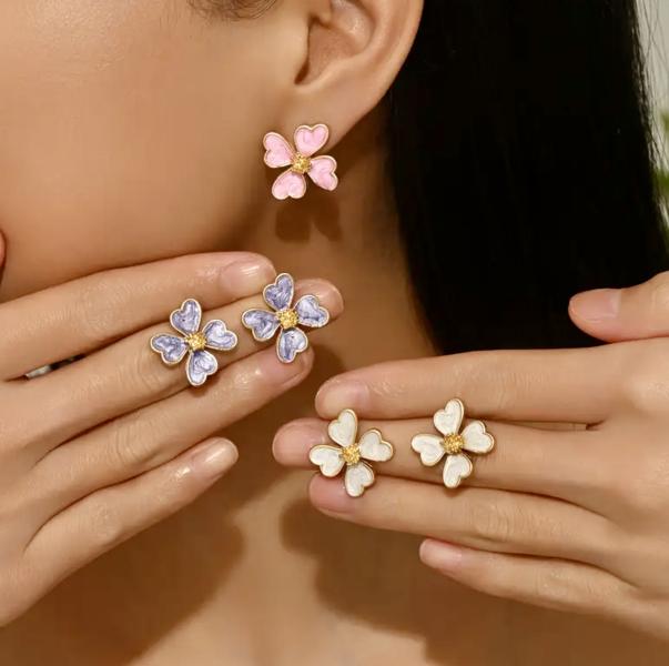 1 Pair Flower Earrings 