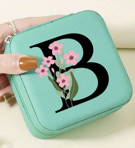 1pcs Jewelry Storage Box ~ “B”