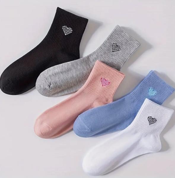 5 Pairs Woman’s Heart Socks 